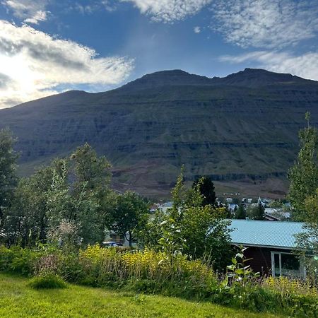 Cozy Apartment In Seydisfjordur Seyðisfjörður Exterior foto
